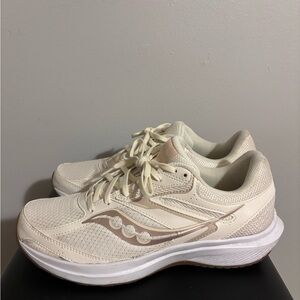 Saucony Women's Cream Sneakers